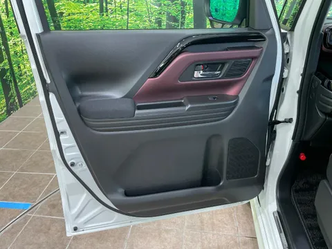 Suzuki Spacia Custom