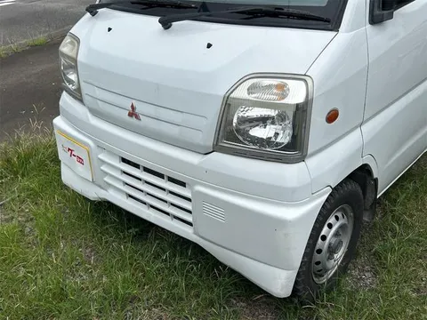 Mitsubishi Minicab Truck