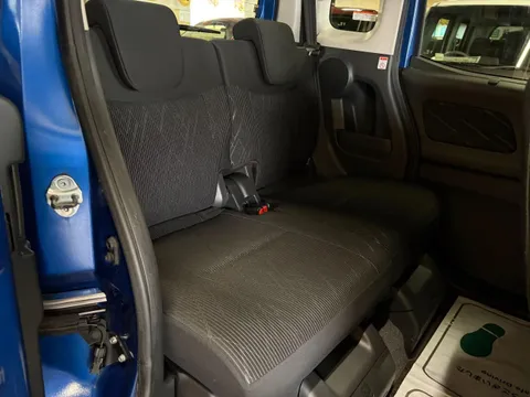 Mitsubishi eK Space Custom
