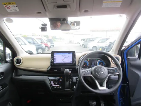 Mitsubishi eK X