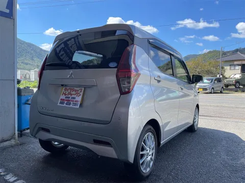 Mitsubishi eK Wagon