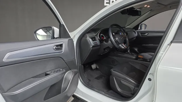 Renault XM3