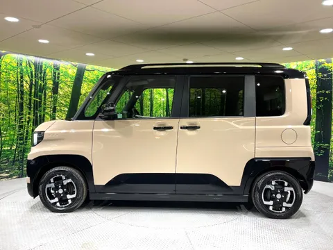 Mitsubishi Delica Mini