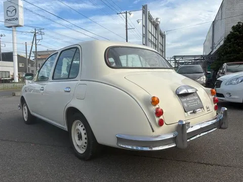 Mitsuoka Viewt