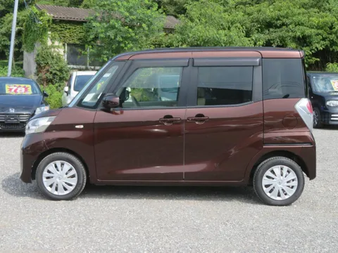 Nissan Dayz Roox