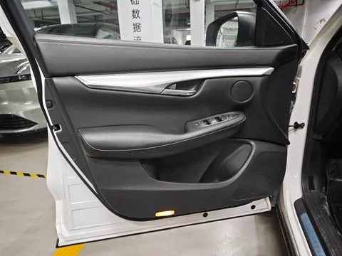 Infiniti QX50