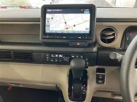 Honda N-BOX Joy