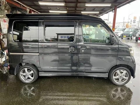 Daihatsu Atrai Wagon