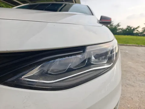 Chevrolet Malibu XL