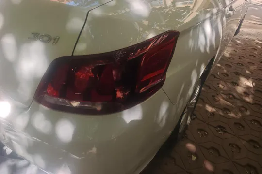 Peugeot 301