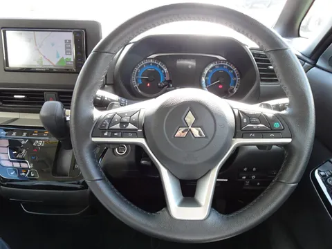Mitsubishi Delica Mini