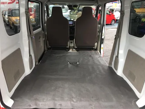 Nissan Clipper