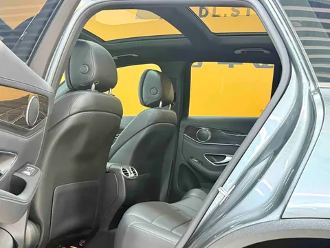 Mercedes-Benz Mercedes-Benz GLC
