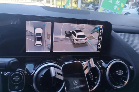 Mercedes-Benz Mercedes-Benz GLA
