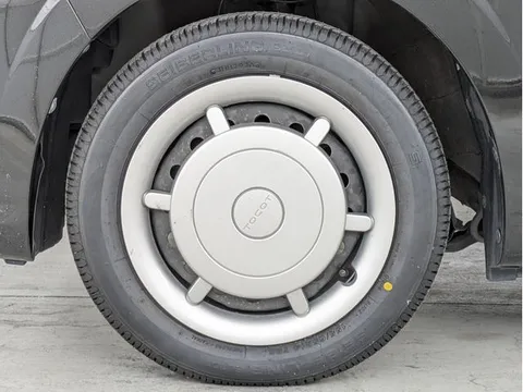 Daihatsu Mira Tocot