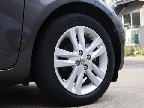 Toyota iQ