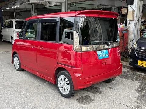 Suzuki Spacia
