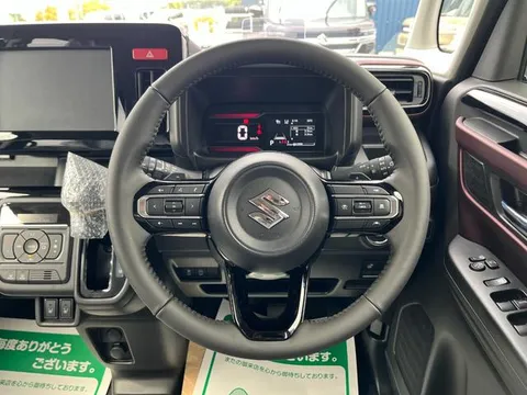 Suzuki Spacia Custom