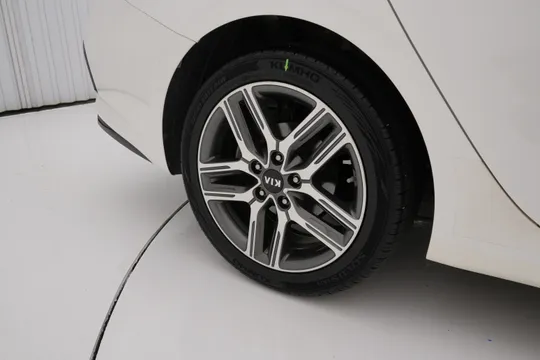 Kia Cerato (K3)