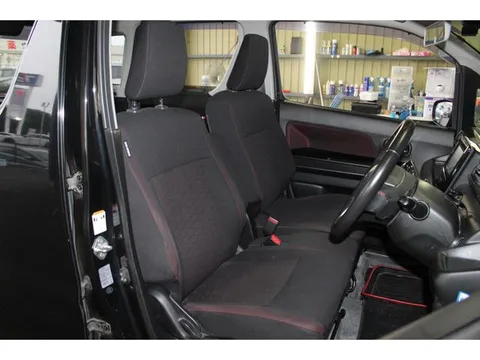Suzuki Wagon R Stingray