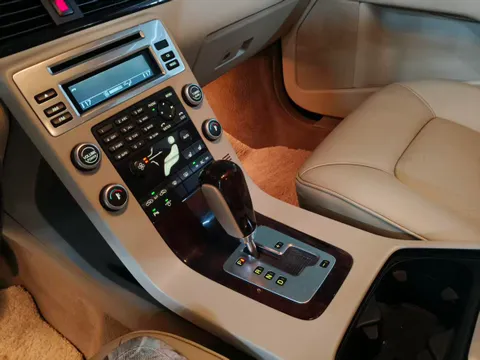 Volvo S80L