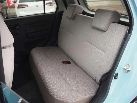 Daihatsu Mira Tocot