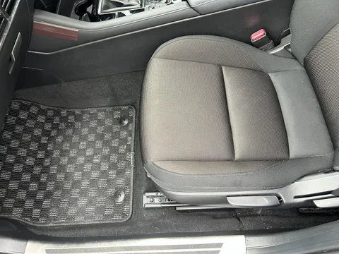 Mazda MAZDA3 Fastback