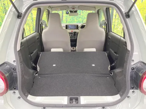 Daihatsu Mira Tocot