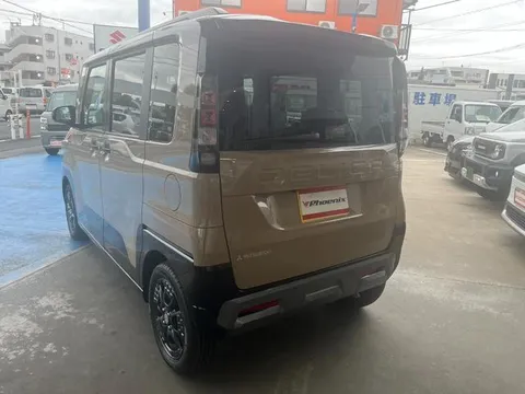 Mitsubishi Delica Mini