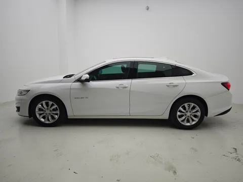 Chevrolet Malibu XL