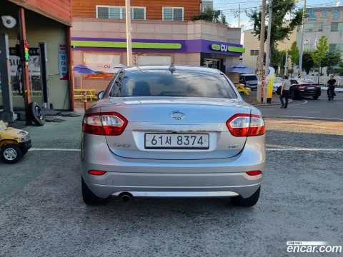 Renault SM3