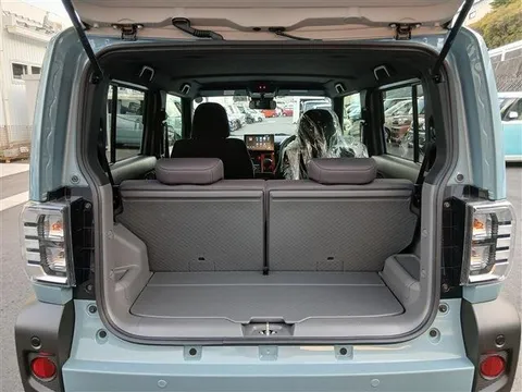 Daihatsu Taft