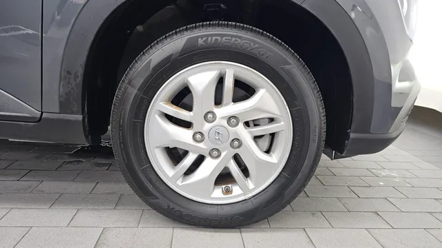 Hyundai Venue