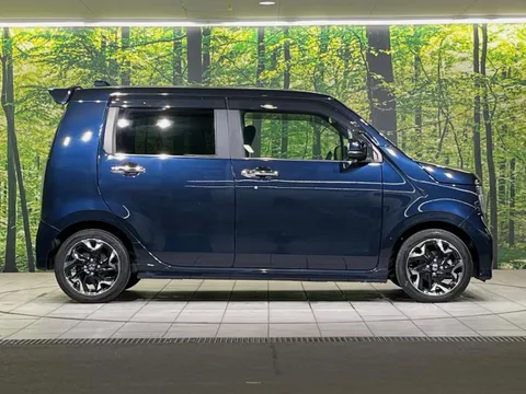 Honda N-WGN Custom