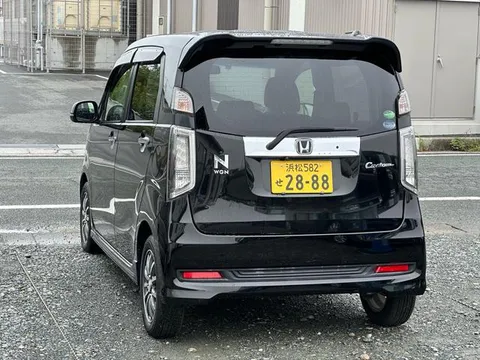 Honda N-WGN Custom