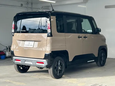 Mitsubishi Delica Mini