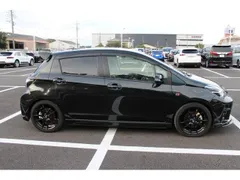 Toyota Yaris (Vitz)