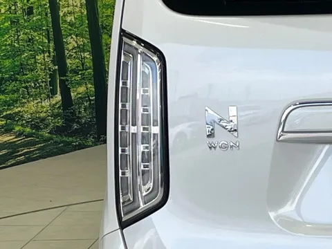 Honda N-WGN Custom