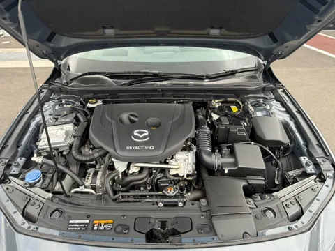 Mazda MAZDA3 Fastback