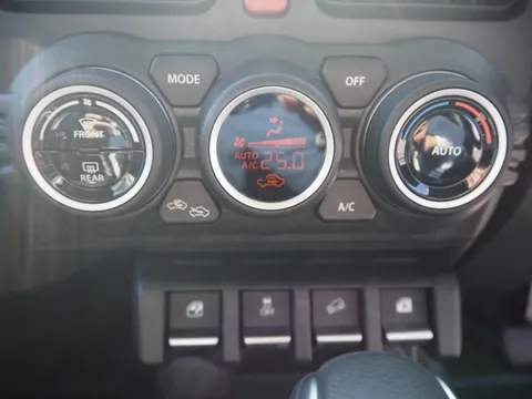 Suzuki Jimny Nomade