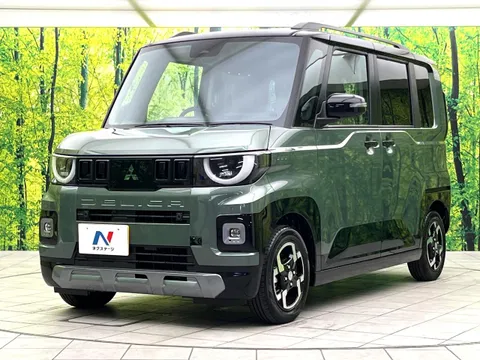 Mitsubishi Delica Mini