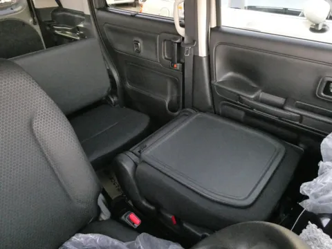 Suzuki Spacia Base