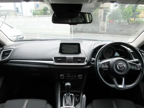 Mazda Axela Sport
