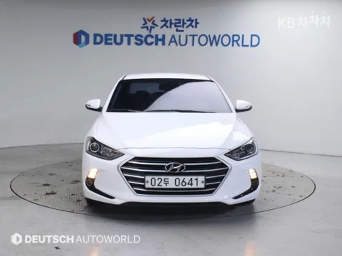 Hyundai Elantra (Avante)