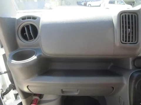 Mitsubishi Minicab Van