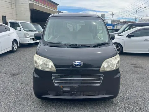 Subaru Lucra