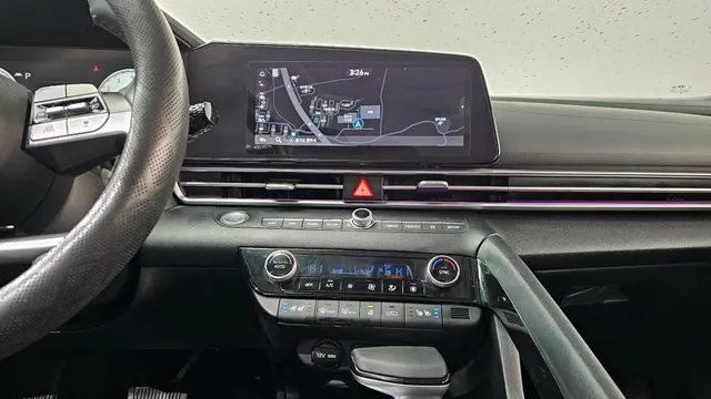 Hyundai Elantra (Avante)
