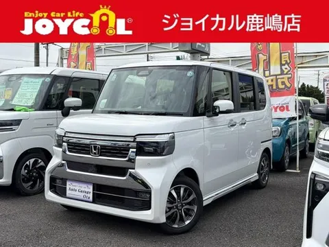 Honda N-BOX Custom