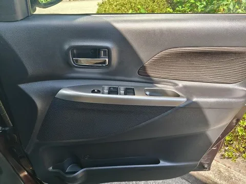 Mitsubishi eK Space Custom