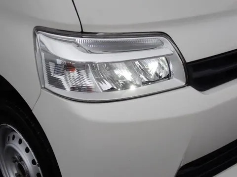 Toyota TownAce Van